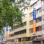 A&o Hauptbahnhof 2*
