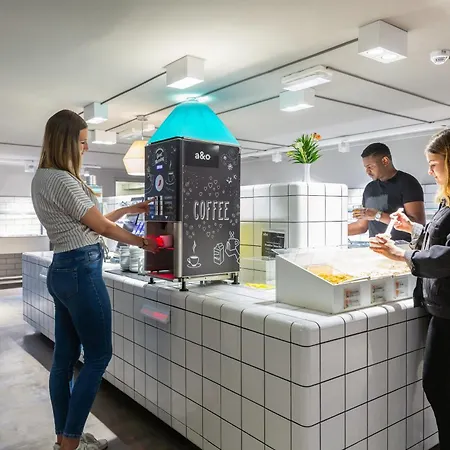 Hotel A&o Hauptbahnhof 2*