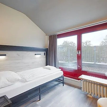 Hotel A&o Hauptbahnhof 2*
