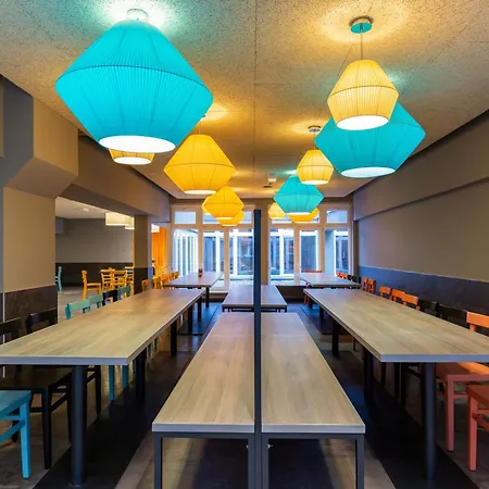 Hotel A&o Hauptbahnhof 2*