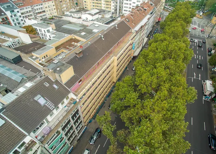 Hotel A&o Hauptbahnhof 2*