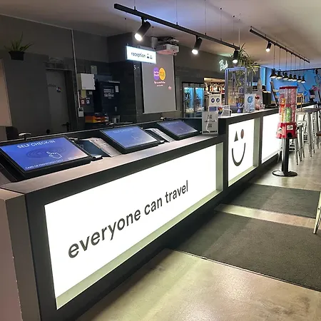 A&o杜塞尔多夫火车总站酒店 酒店 杜塞尔多夫